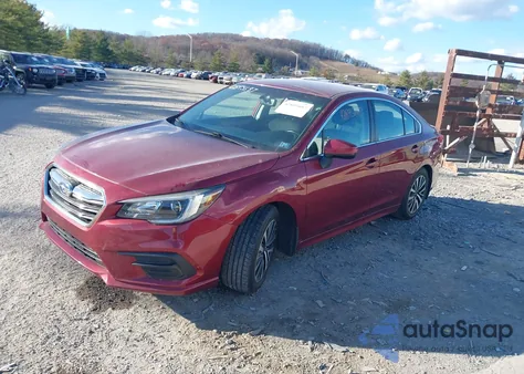 2018 Subaru Legacy 2.5I Premium из США, поврежденный, VIN 4S3BNAC67J3027115